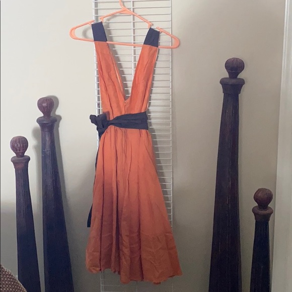 Orange/Brown plunge dress w/Sash - Picture 2 of 2